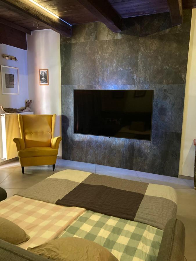 Vila La Sognare, Ahol Az Alom Valora Valik Leanyfalu